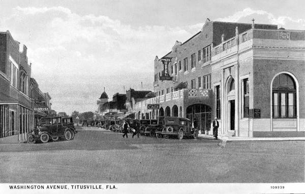 Early Automobiles Parked on Washington Avenue